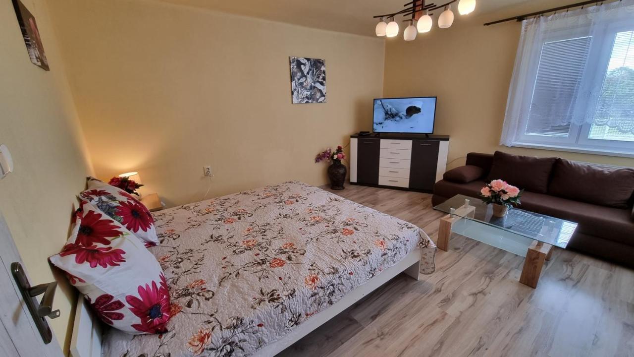 Apartmany Sebastian Pribylina Exteriör bild