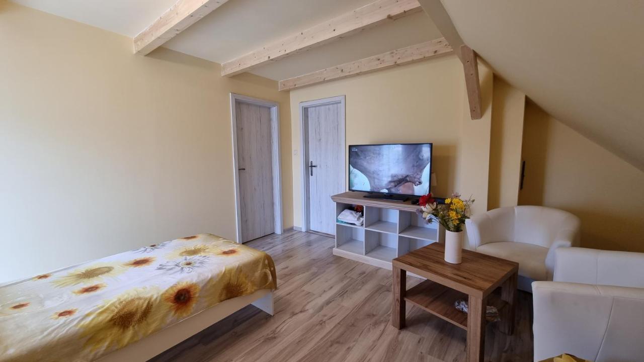 Apartmany Sebastian Pribylina Exteriör bild